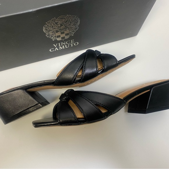 Vince Camuto Women's Sz 5 1/2M VC-Selaries Block Heel Sandal Heeled Black - Picture 1 of 9